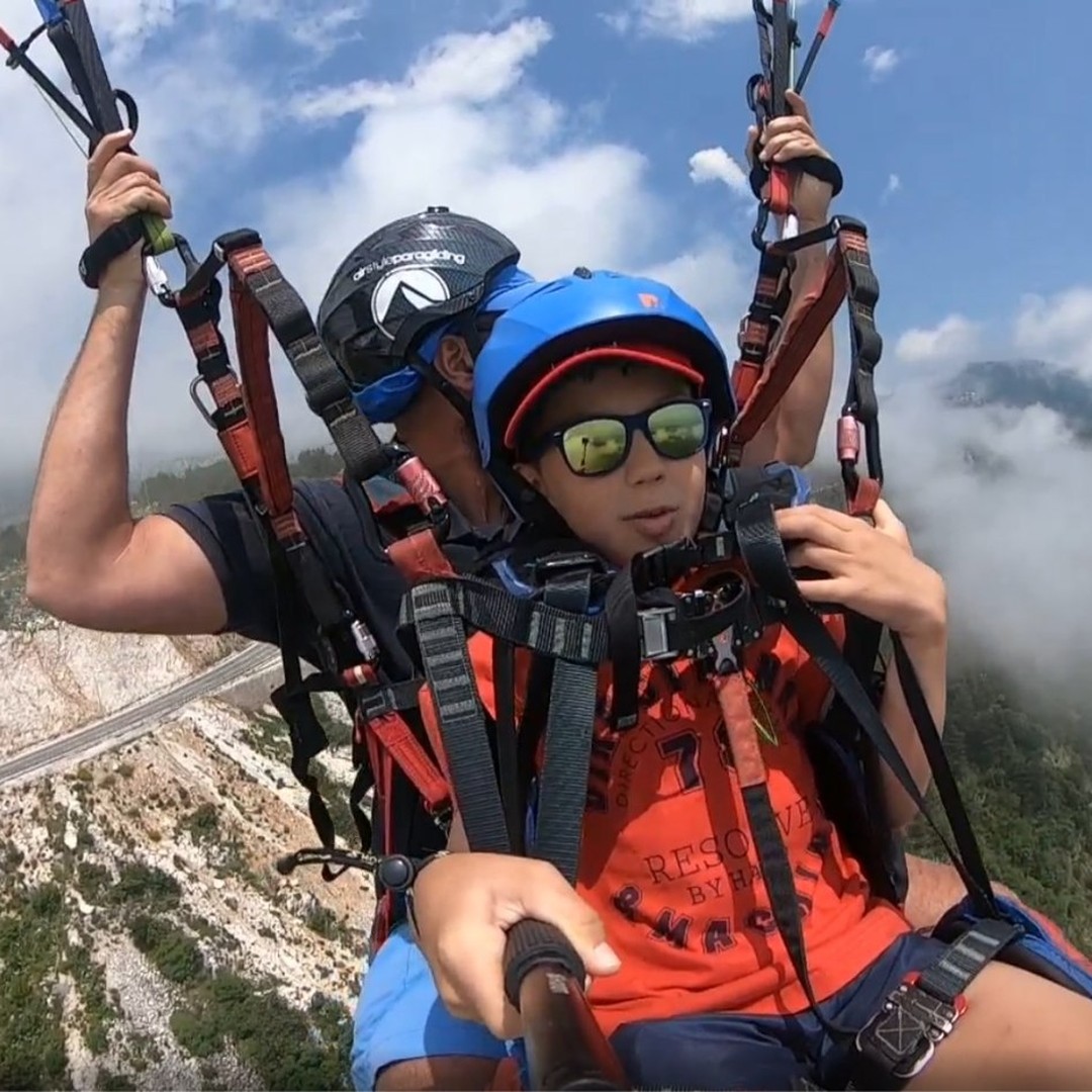 Montenegro’s EU Journey Soars with Paragliding Adventures