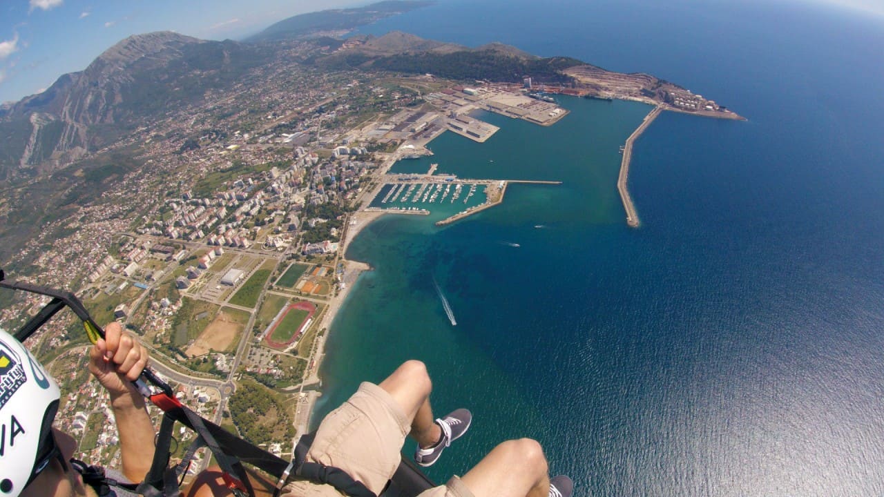 Embark on a Breathtaking Panoramic Paragliding Adventure in the City of Bar paragliding bar G0032028