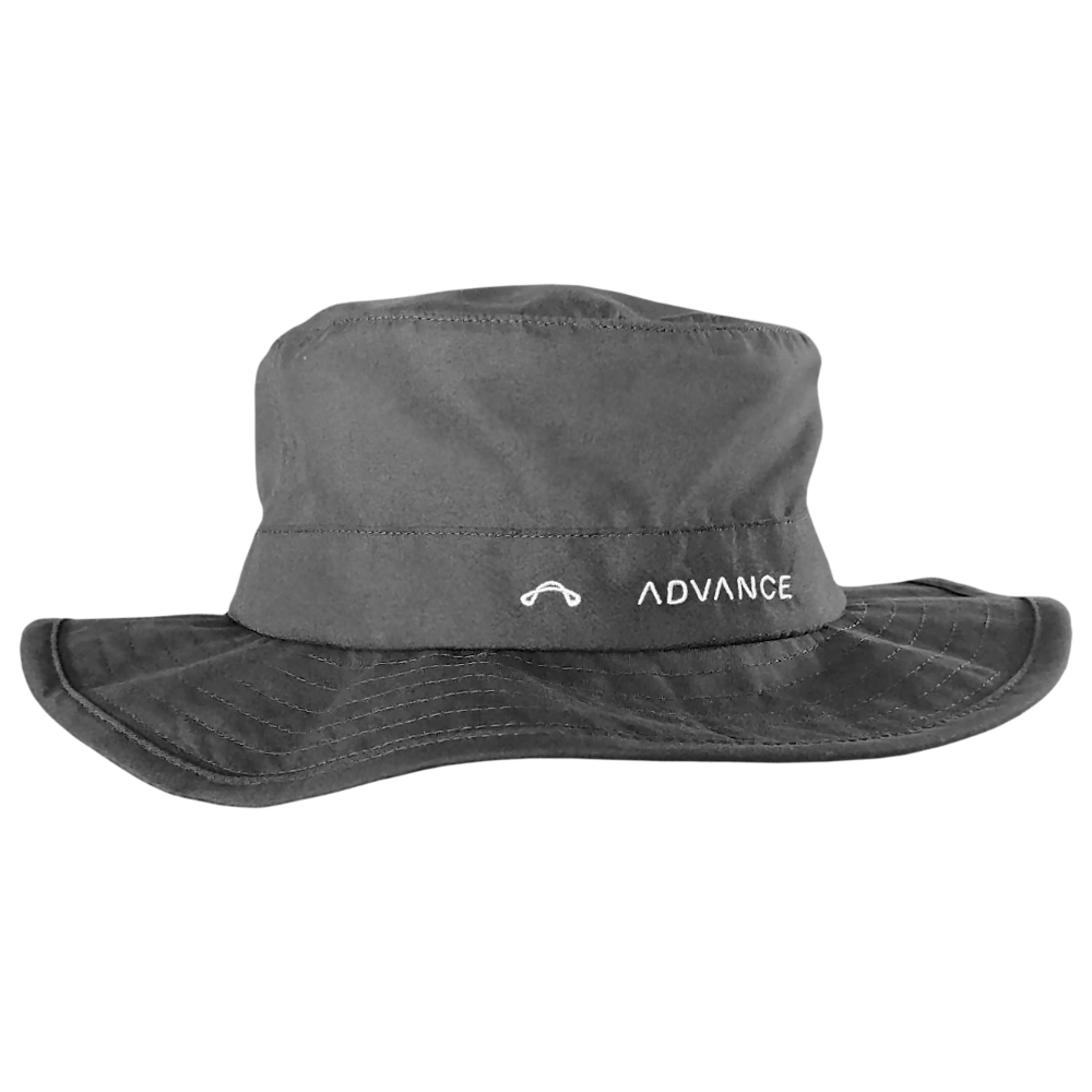 ADVANCE Hoodie Light: style, comfort and flight spirit