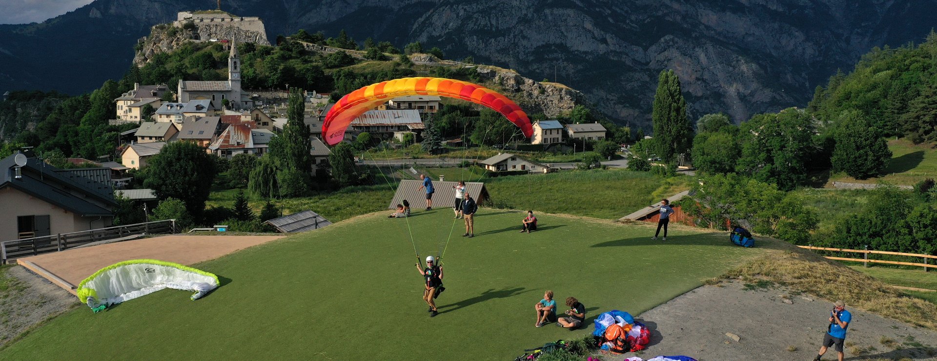 BGD Seed: compact ground-handling paraglider